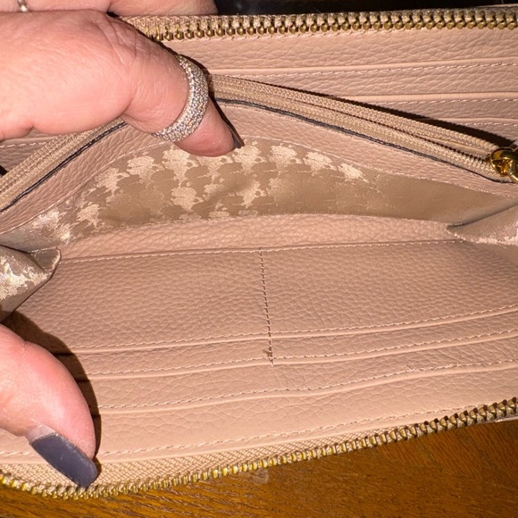 Karl Lagerfeld Quilted Beige Wallet - Picture 5 of 8